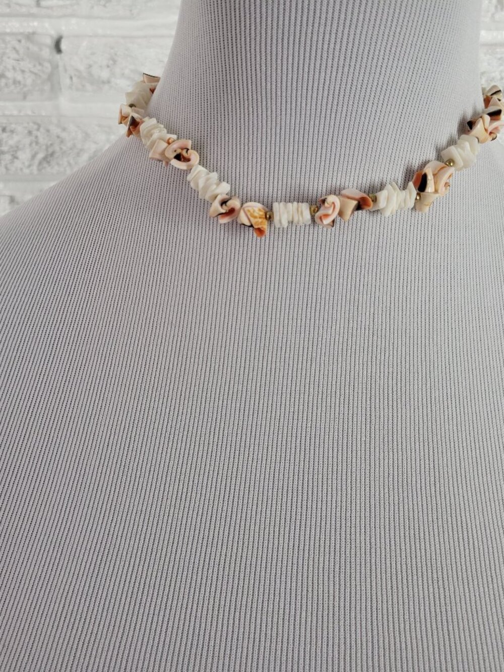 Vintage Shell Heishi & Puka Bead Choker Necklace 16" Nautical Beach N11E